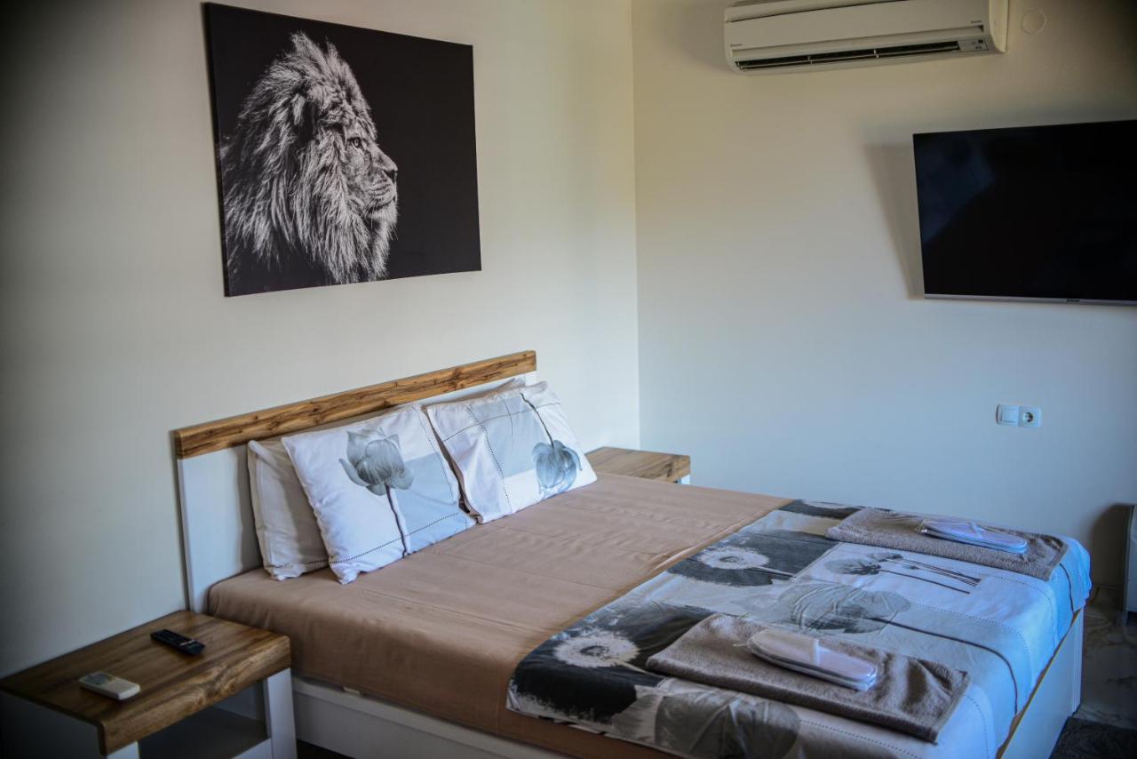 Medius Park Apartment Sandanski Eksteriør billede