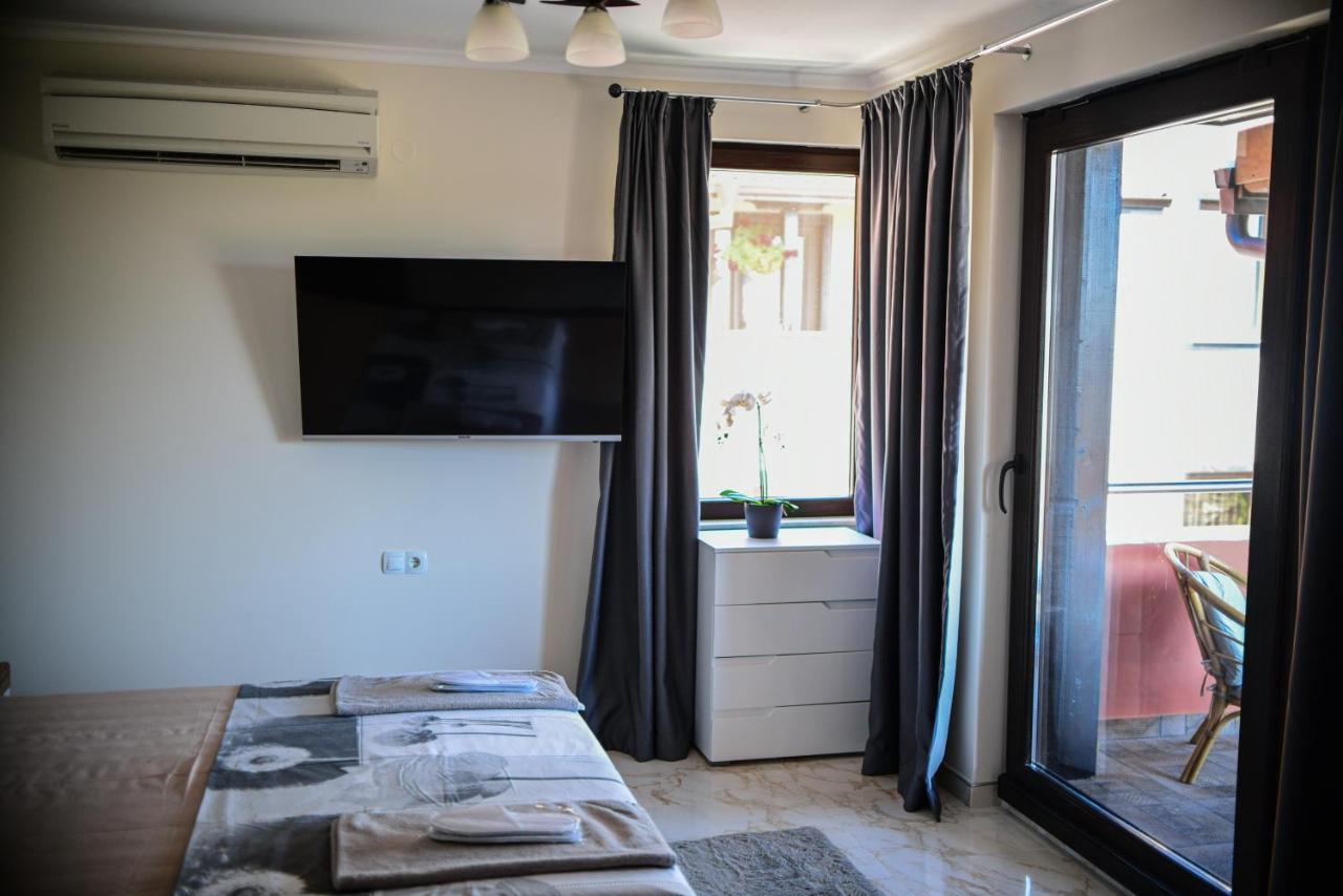 Medius Park Apartment Sandanski Eksteriør billede